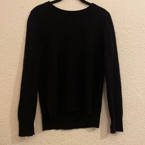 halogen 100% cashmere black crewneck sweater